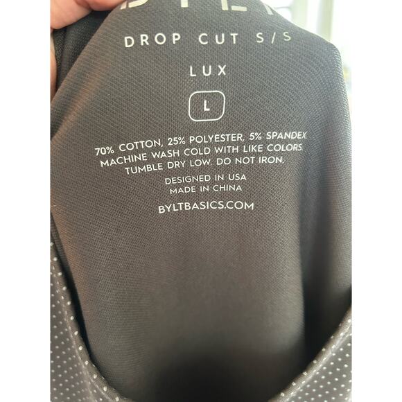 BYLT Drop Cut Lux Grey Micro Polka Dot Short Sleeve Shirt - Picture 3 of 5